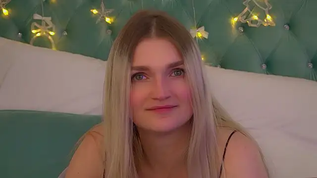 AnnyRaii's cam snapshot