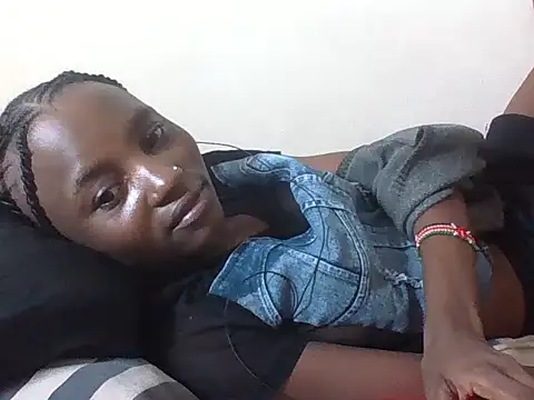 SexyNeedle22's cam snapshot