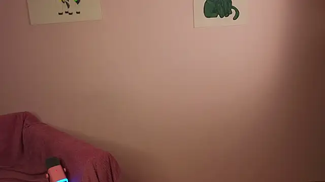 BaileyBernos's cam snapshot