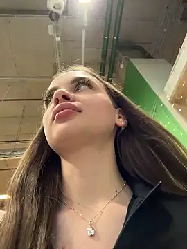 KristiRich's cam snapshot