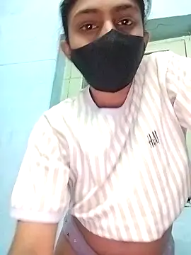 Miss_tinaaa's cam snapshot