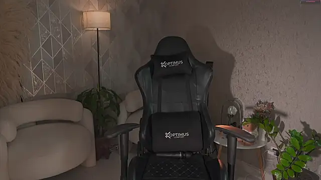 KateOwens's cam snapshot