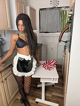 Squirt-Fuck-Queen's web cam