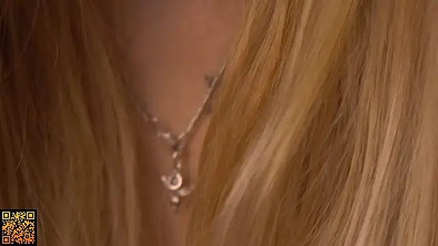 norakisses live sex cam