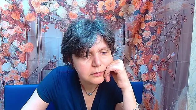 LunaDobra's cam snapshot