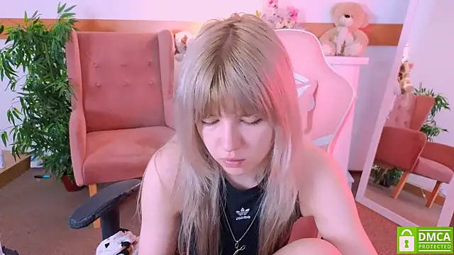 Grace_lux's cam snapshot