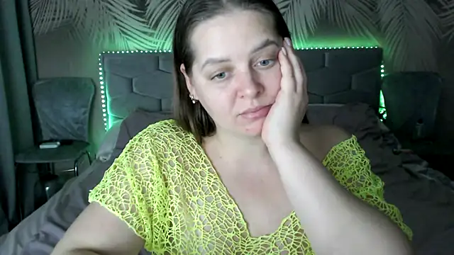 uliastar's cam snapshot