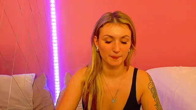 Anaayss_'s cam snapshot