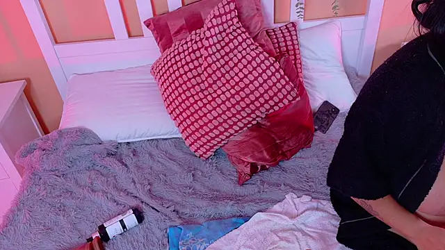 KendalMilleer's cam snapshot