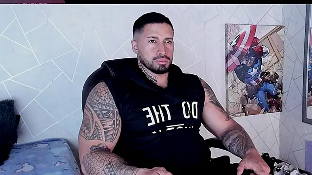 Cristian_Walker live sex cam