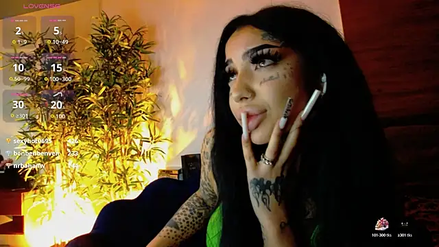 CreamyInkky_'s cam snapshot