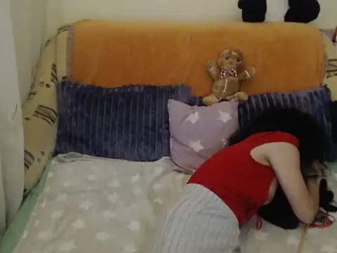 Emmatoo live sex cam