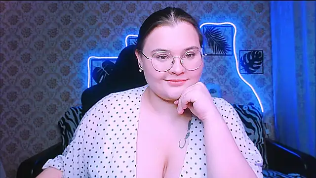 InLoveWithLife26's cam snapshot