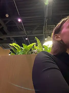 KristiRich live sex cam