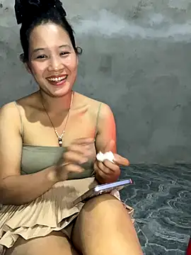 -Huong-99's cam snapshot