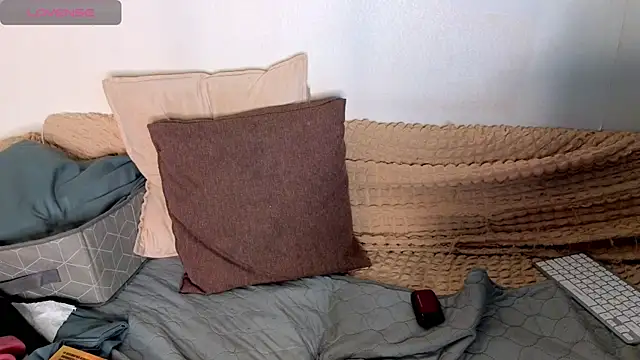 emilytrays's cam snapshot