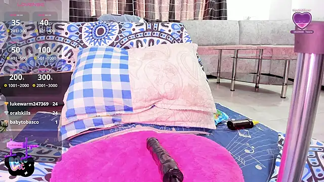 JhordanAndDanna's cam snapshot