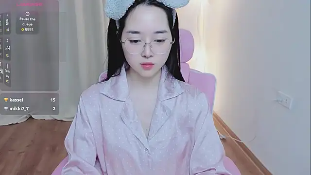 Miu-999's cam snapshot