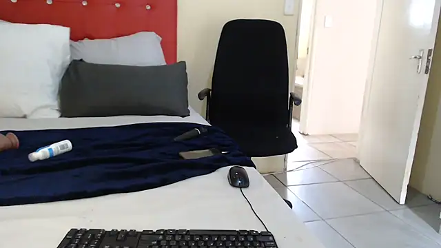 Foxybrownxx1's cam snapshot