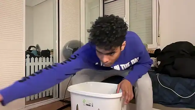 Ryan-hot live sex cam