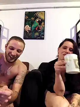 MickNanaa live sex cam