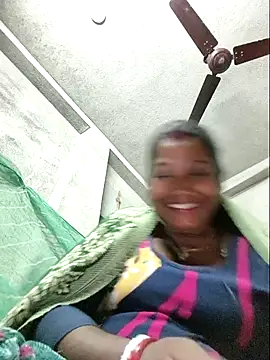 vipmonalisha's cam snapshot