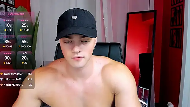 ChaseMuscular live sex cam