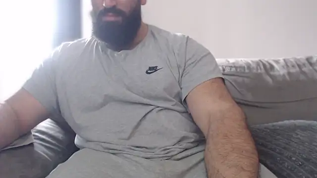 hugemachohandsome live sex cam