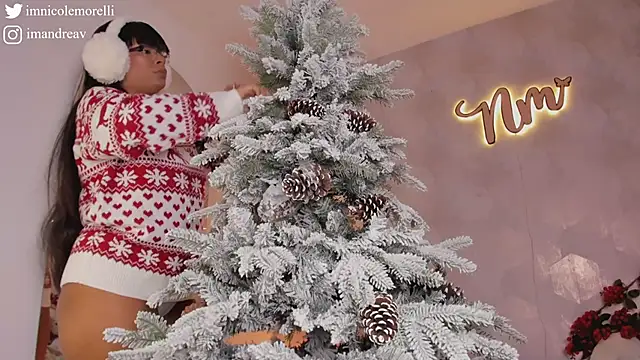 Nicolemorelli2's cam snapshot