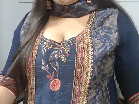 Surjeet_Kaur live sex cam