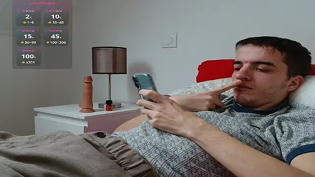 Tombgy07 live sex cam