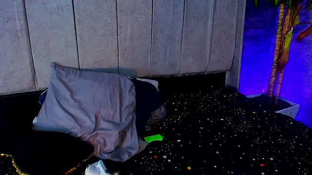 odett_rivas_'s web cam