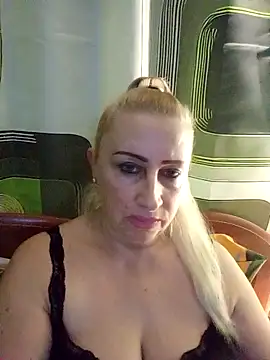 Esenia505's cam snapshot