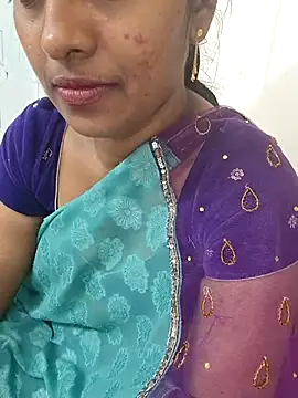 __cute__ammai__'s cam snapshot