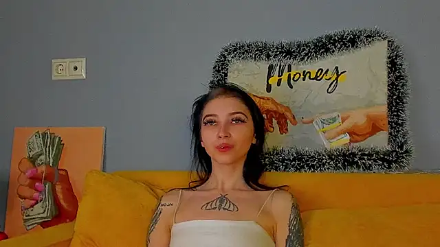 Ellen_Hops's cam snapshot