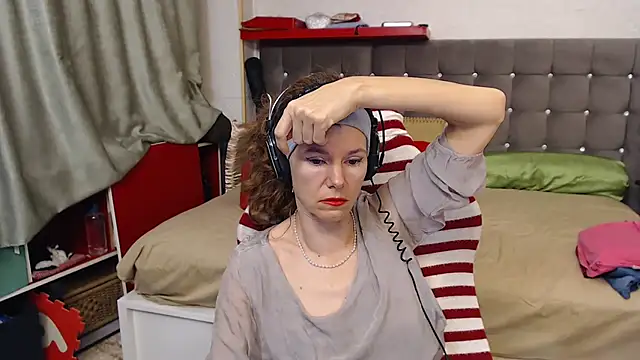 kellyterapy's cam snapshot