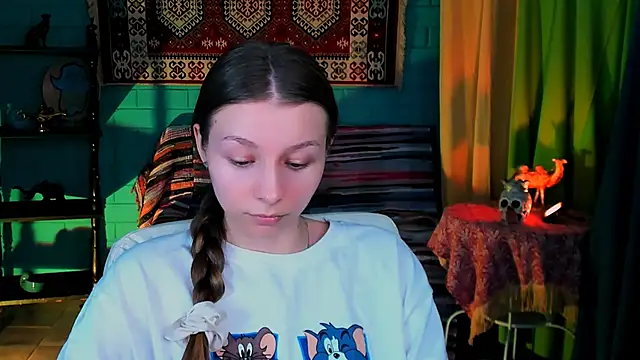 JulieDaniel's cam snapshot