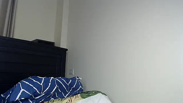 NIKKIE_LOVE's cam snapshot