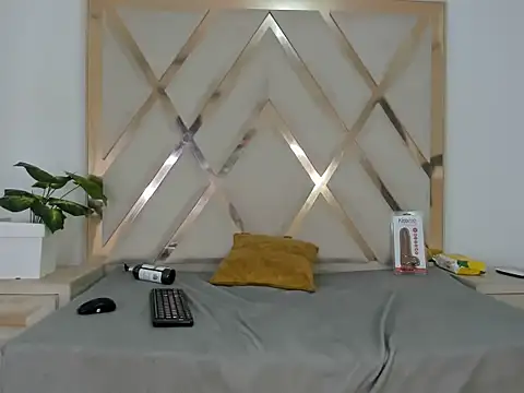 ninaasm's cam snapshot