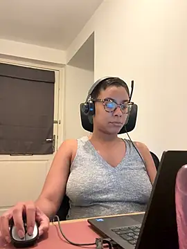 Melia_Rayne's cam snapshot