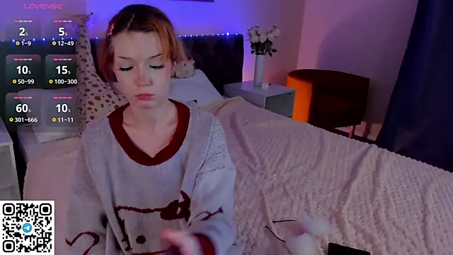 Linablueeyed's cam snapshot