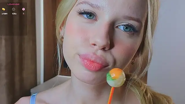 DorisCandelario live sex cam