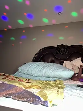 ThickAssRena's cam snapshot