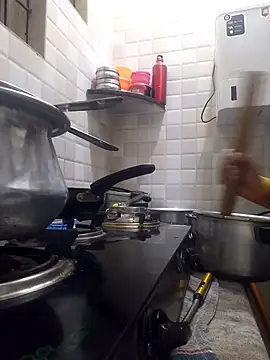 Mathi_cam's cam snapshot