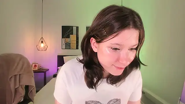 Sofi_Spark's cam snapshot