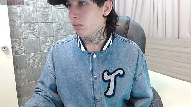 Iantwink18's cam snapshot