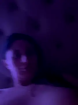 Flossy_Vettie's cam snapshot