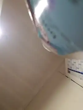 Hotcougar's cam snapshot