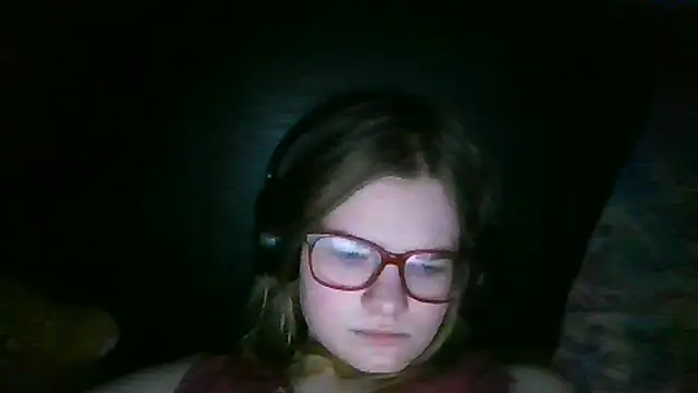 Moonolighta live sex cam