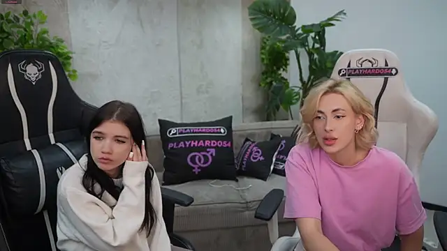 Kara_cat's cam snapshot